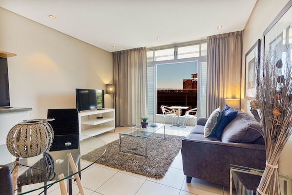 Huoneisto, 1 makuuhuone, tupakointi sallittu, parveke | Oleskelualue