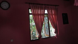 Unclassified image, 3 of 29, button - Ranith Villa in Tangalle, Sri Lanka (Tangalle)