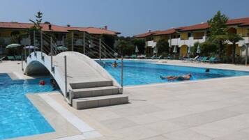 Appartement, 2 chambres, patio, vue jardin | Piscine