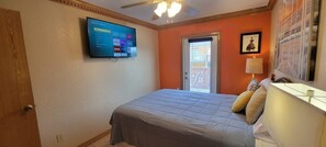 คอนโด, 2 ห้องนอน | 2 ห้องนอน, เตารีด/โต๊ะรีดผ้า, Wi-Fi ฟรี