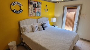 2 bedrooms, iron/ironing board, free WiFi