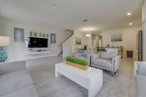 Casa de ciudad, 5 habitaciones | Sala de estar