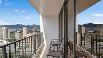 Condo, 1 Bedroom | Property grounds