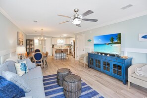Living area - The Ricks Carlton (Port St. Joe)