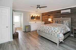 House, Multiple Beds (The Ricks Carlton) | 3 bedrooms, free WiFi - The Ricks Carlton (Port St. Joe)