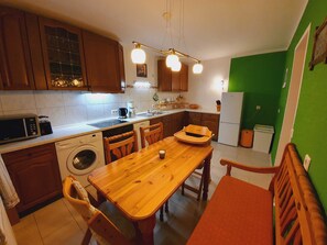 Køleskab, mikrobølgeovn, ovn, opvaskemaskine