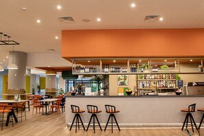 Bar (in der Unterkunft)