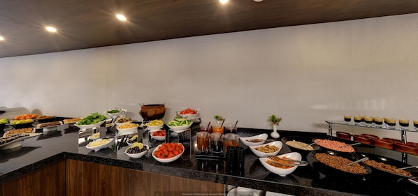 Free daily buffet breakfast