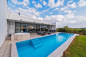 Seasonal outdoor pool - Villa Alyssum (Miyakojima)