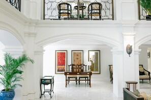 Hall