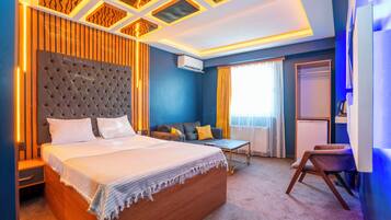 Iron/ironing board, free WiFi, bed sheets, wheelchair access