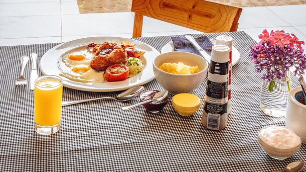 Free daily cooked-to-order breakfast  - Spookdraai B&B (L'Agulhas)