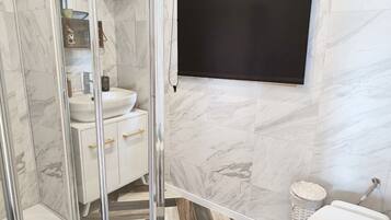 Comfort Mobile Home, Garden View (des Dinots) | Bathroom