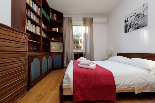 2 bedrooms, WiFi