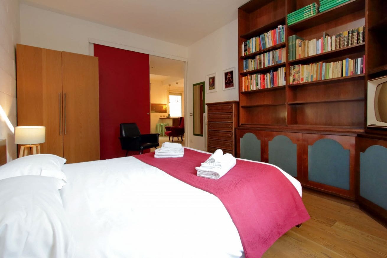 2 Schlafzimmer, Schreibtisch, Bügeleisen/Bügelbrett, kostenloses WLAN