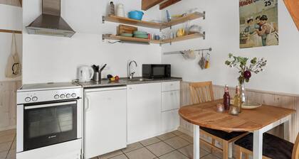 Nice apartment in NexĂž with kitchen