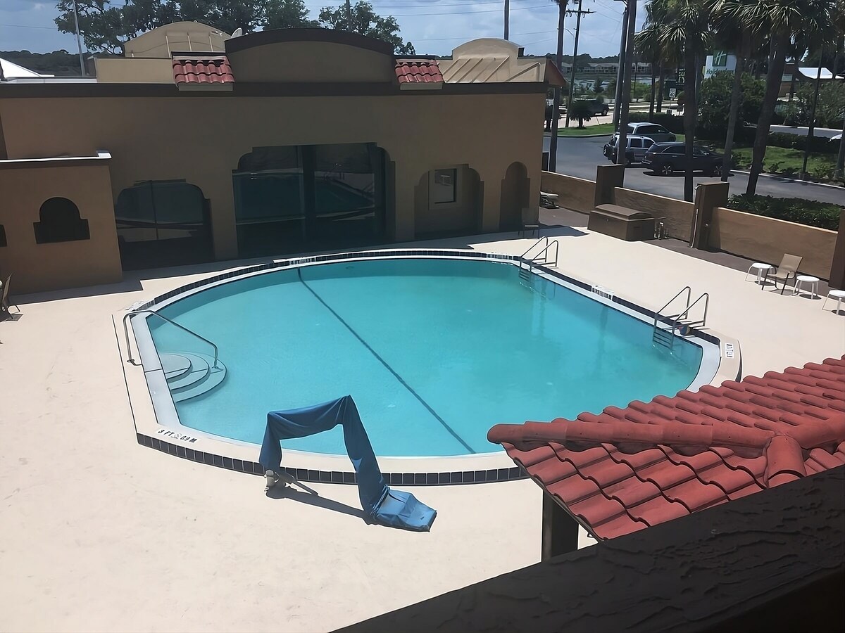 Photo 7 of Enjoy Your Weekend with Onsite Pool, Free Parking! Gorgeous Room