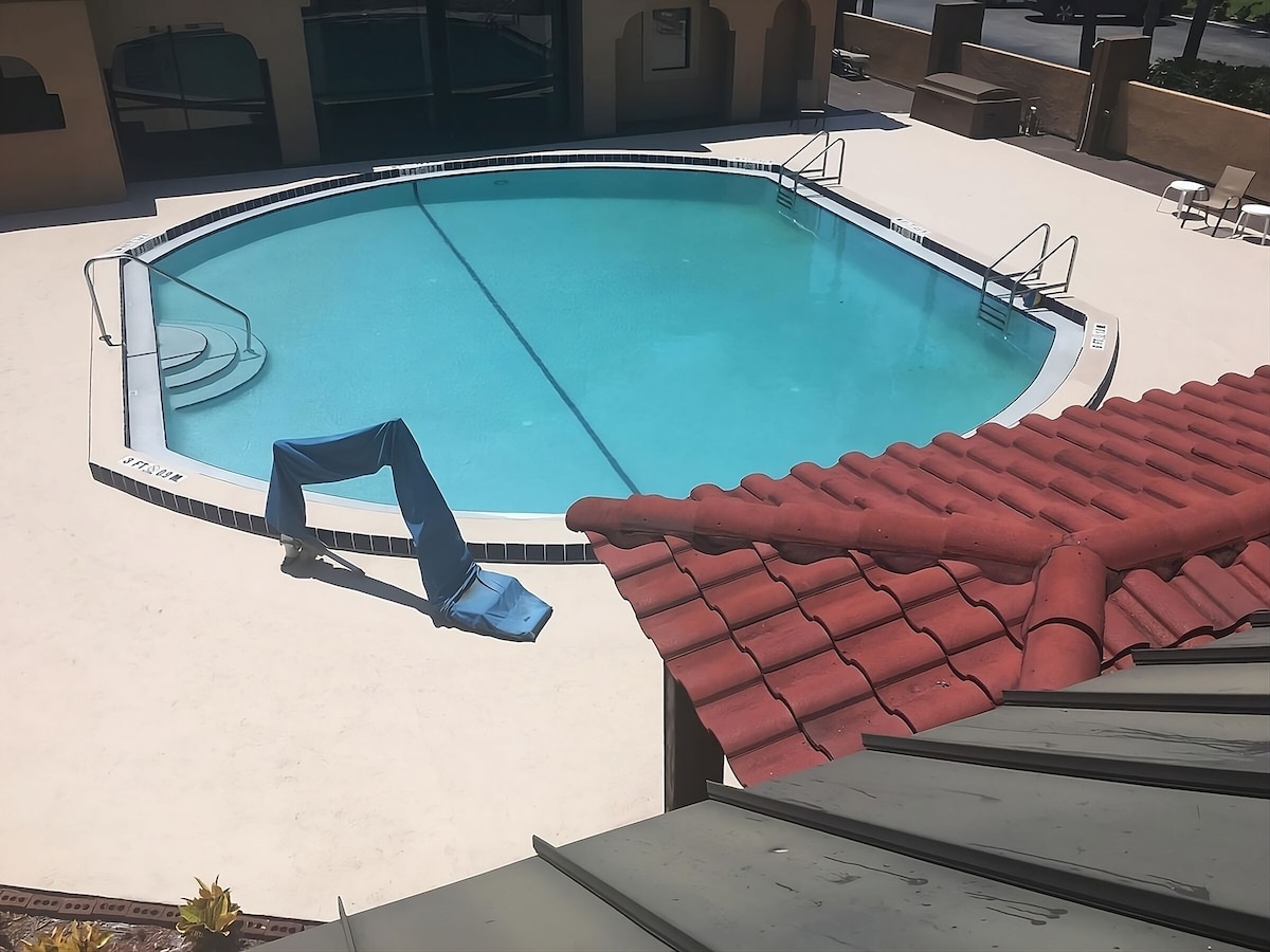 Perfect for a Family Trip to St Augustine! 3 Spacious Rooms, Free Parking