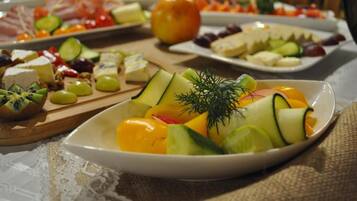 Tägliches inbegriffenes Frühstücksbuffet