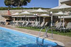 Seasonal outdoor pool - Crystal Palace Resort - Pieno Di Vista (Kefalonia)