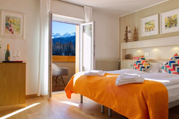 Chambre Supérieure Double ou avec lits jumeaux