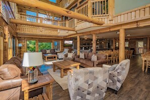 TV, peis, videospill og fotballspill