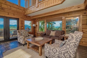 TV, peis, videospill og fotballspill