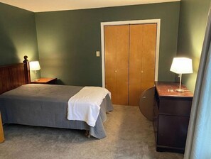 5 bedrooms, WiFi - Homey Hideaway (Albrightsville)