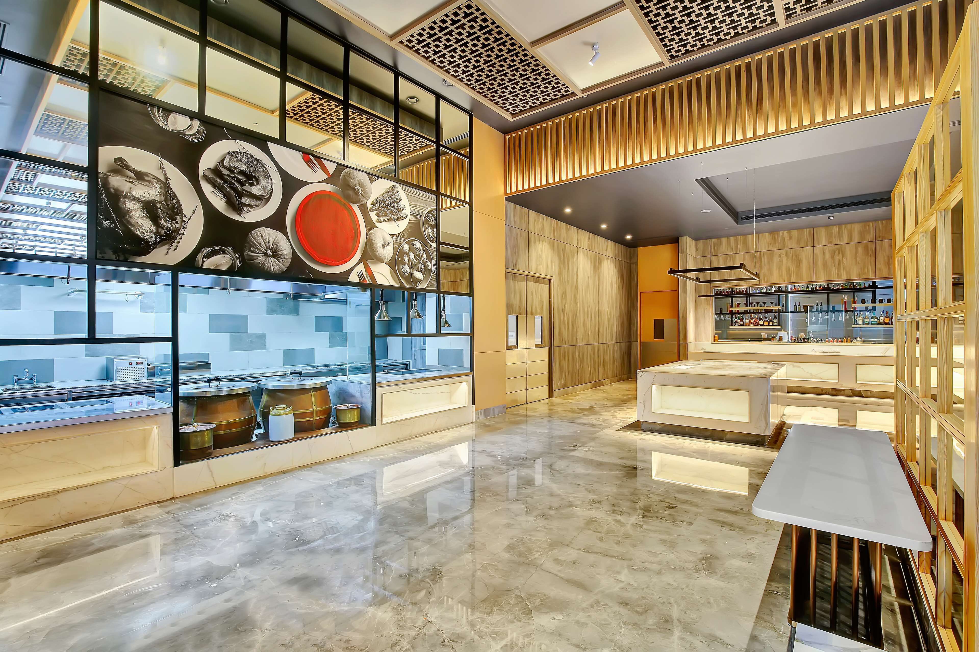 breakfast, lunch, dinner served; local and international cuisine