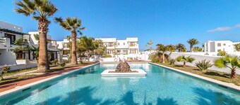 Duplex B13 in a quiet complex with swimming pool 150 m from the sea