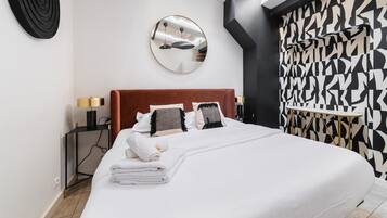 1 habitación, tabla de planchar con plancha, wifi y ropa de cama