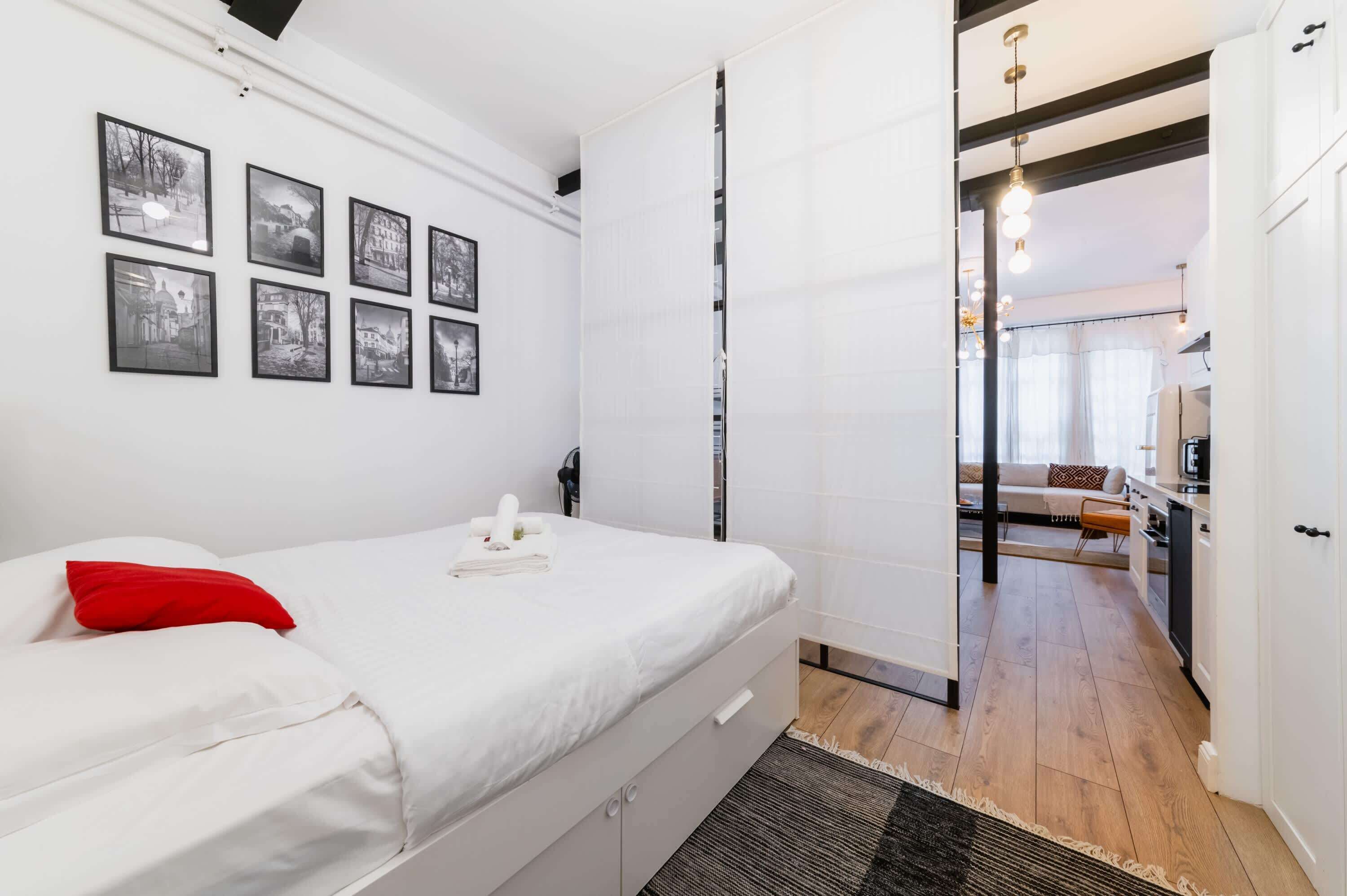 1 chambre, fer et planche à repasser, Wi-Fi, draps fournis