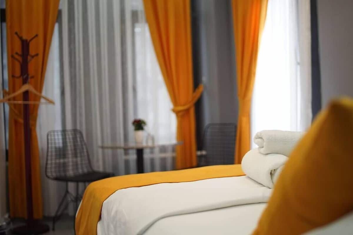 Quarto econômico | Wi-Fi de cortesia