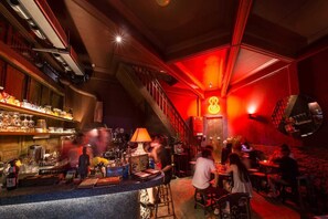 Dining - Santiphap - Ensuite with Rooftop Terrace View (Bangkok)