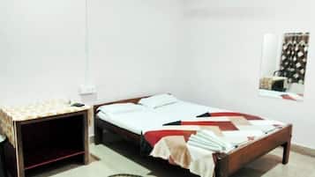 6 多间卧室、办公桌、WiFi