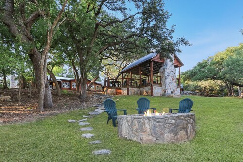 Wimberley Waters | Blanco River Property for up to 18 Guests!