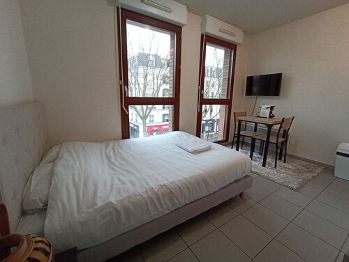 Joli studio, 5 min de versailles, 20 de Paris
