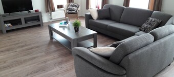Detached vacation home with enclosed garden close to the Wadden coast