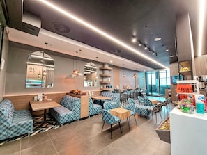 Café - Reserved Suites Illovo (Sandton)