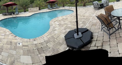 A family home that is perfect for any trip to beautiful Savannah!