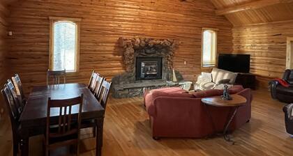Cozy cabin on 5 acres