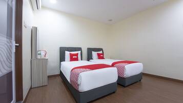 Desk, bed sheets