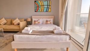 Room - Stunning Studio near Downtown Dubai (Dubai)