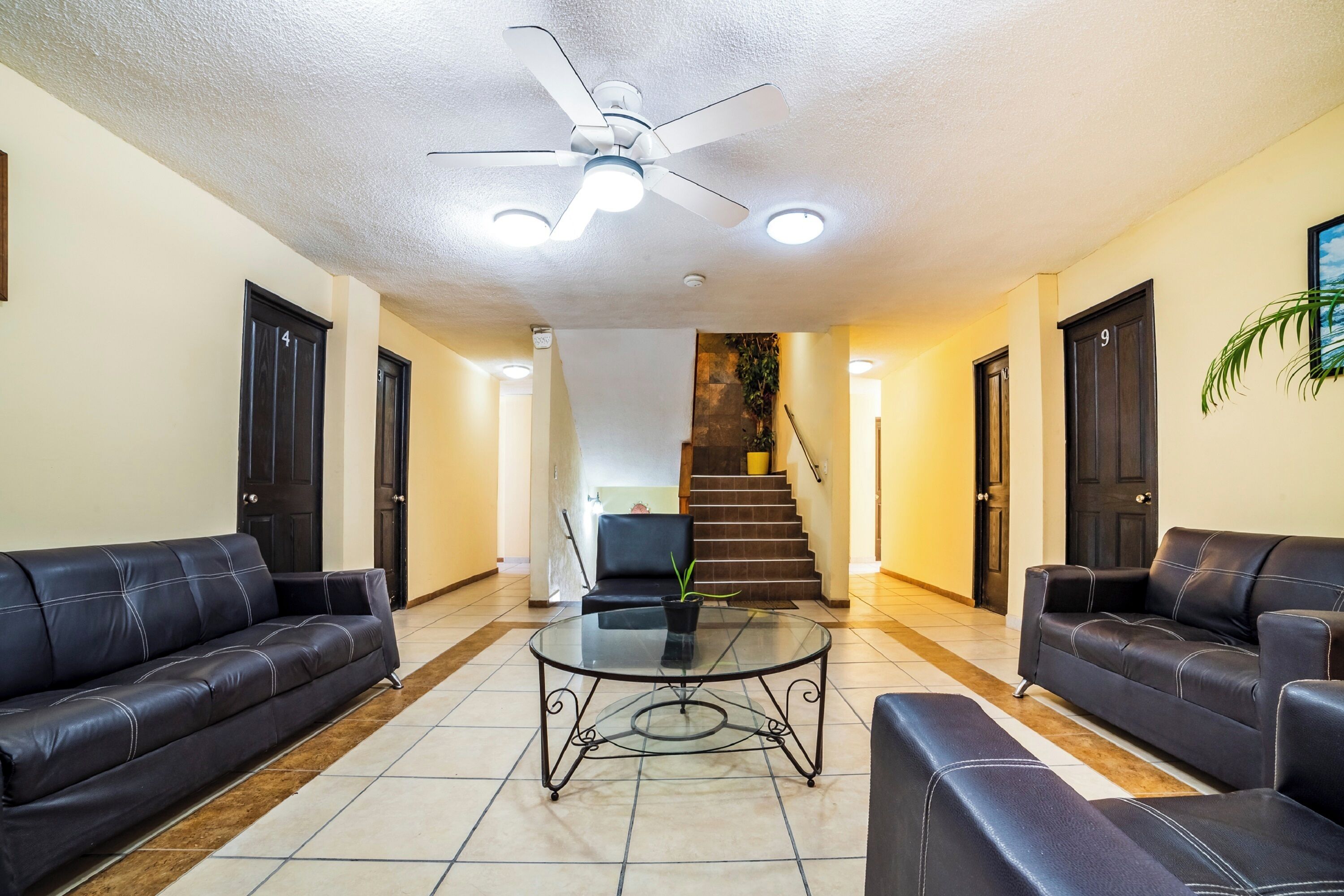 منطقة الجلوس في الردهة