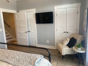 4 camere, Wi-Fi gratuito, lenzuola