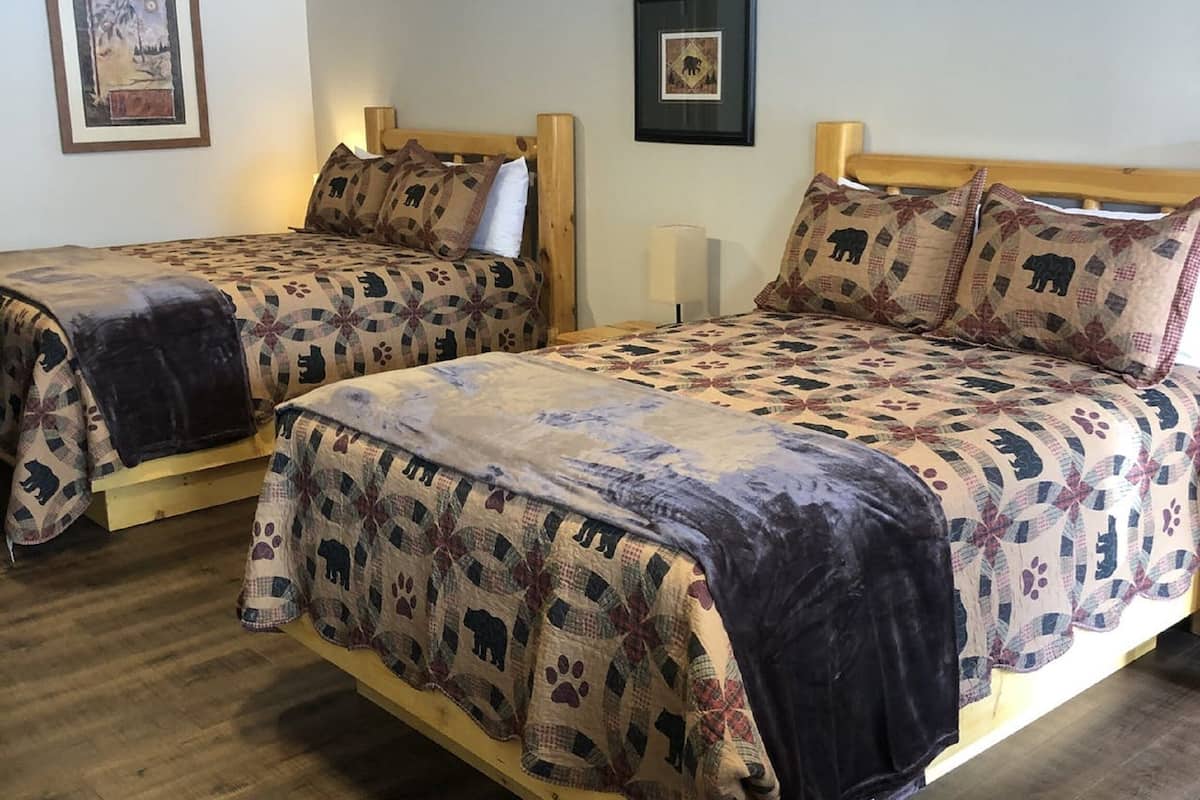 comfort double room | individually decorated, iron/ironing board, free wifi, bed sheets