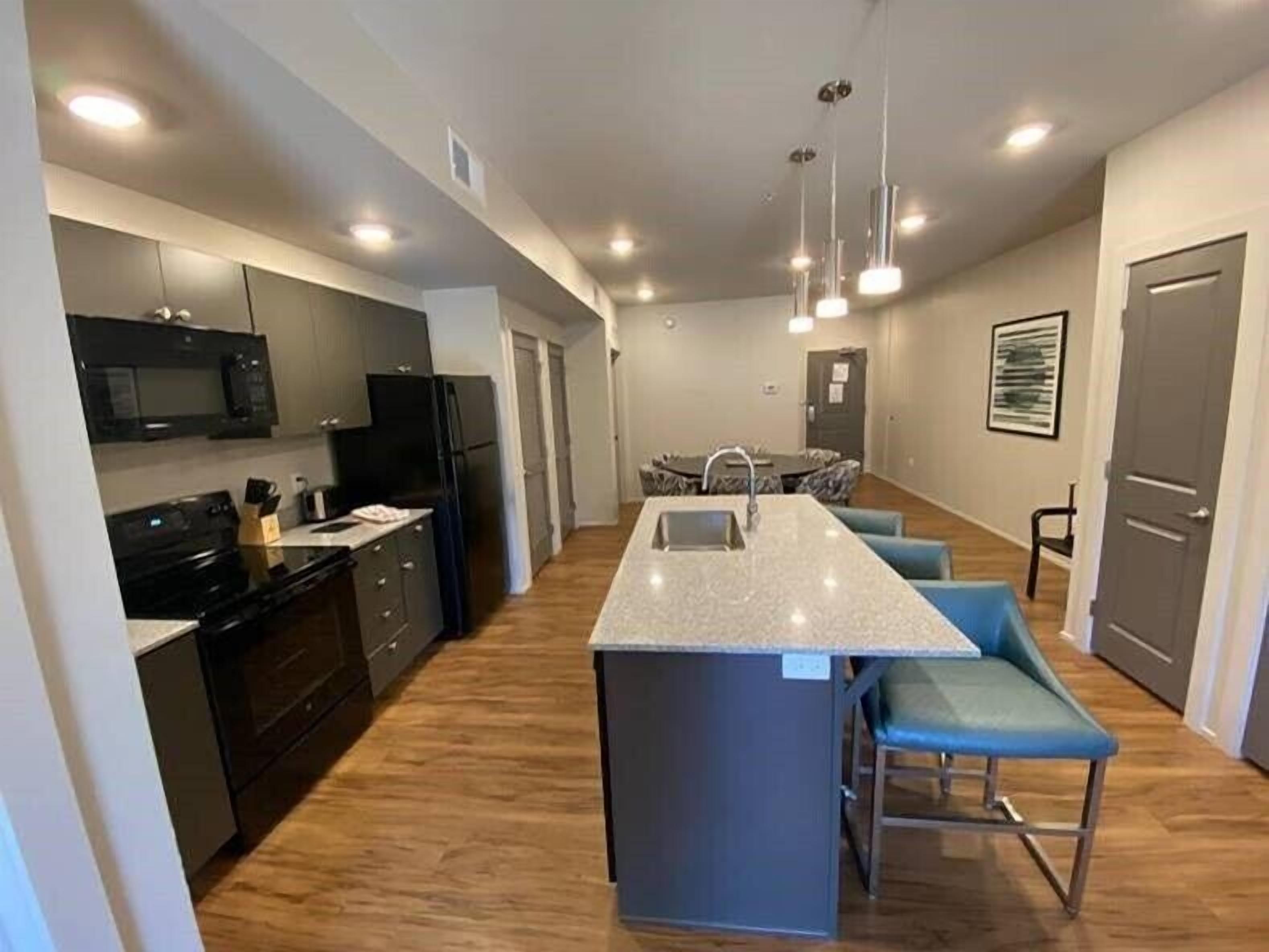 1 bedroom, in-room safe, iron/ironing board, bed sheets