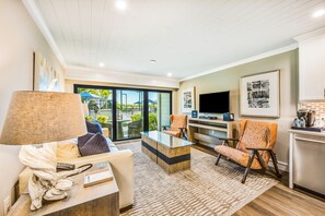 Una televisión de pantalla plana