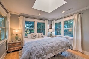 5 chambres, fer et planche à repasser, Wi-Fi gratuit