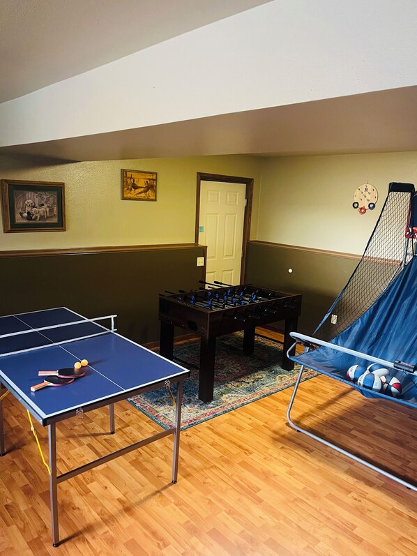 Spielezimmer